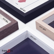Wall of 16 Frames - WO16F01 - Mix